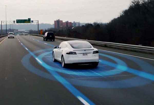 Musk Steps Down from OpenAI Board, Tesla AI Ambitions in Focus