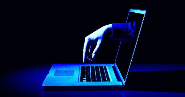 SEO Entrepreneur Claims AI Content Heist Diverted 3.6 Million Visits